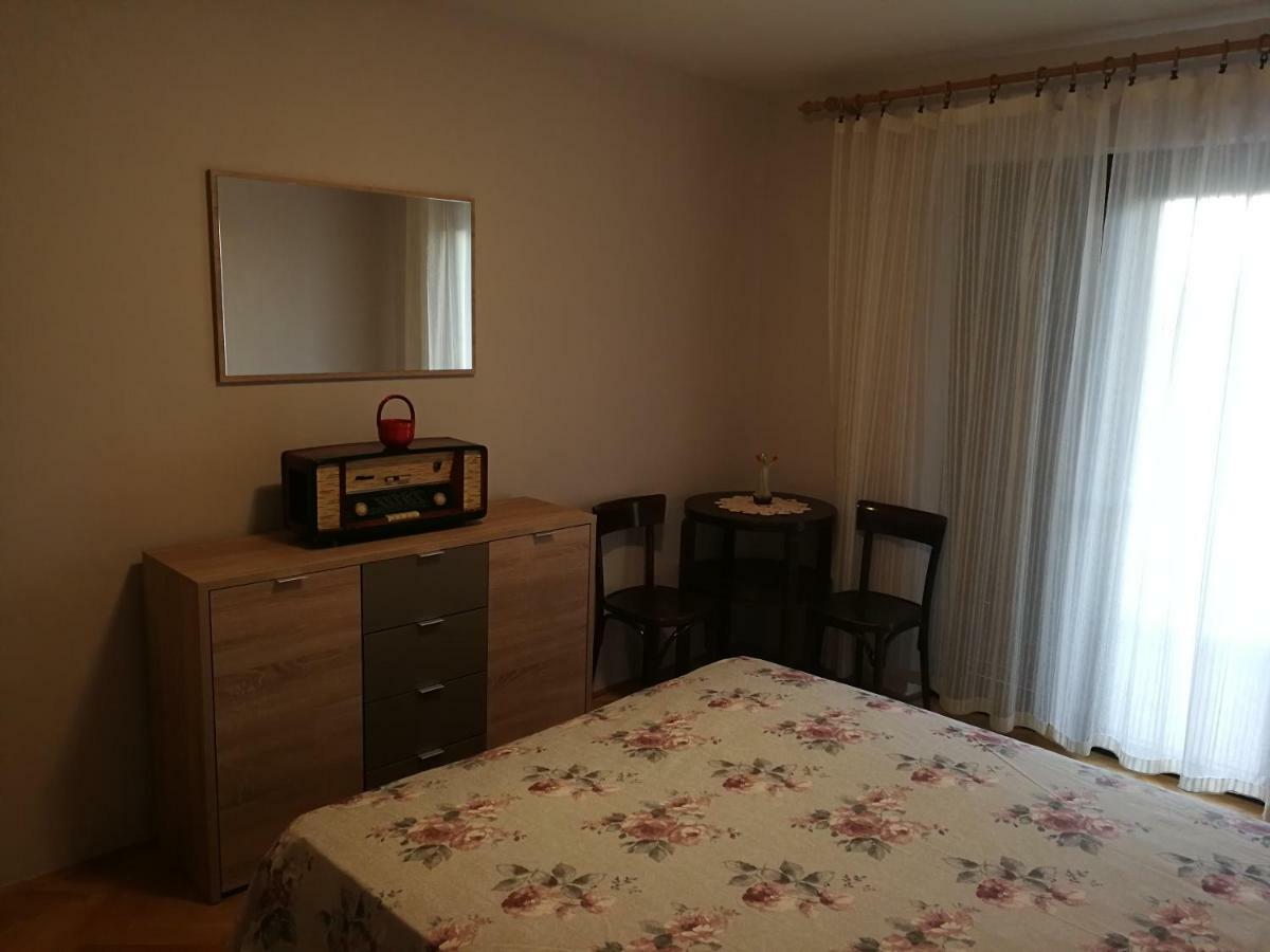 Apartman Buble Trogir Exterior foto
